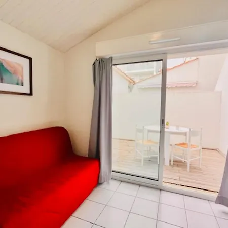 With Terrace Near The Old Port * La Rochelle (Charente-Maritime)