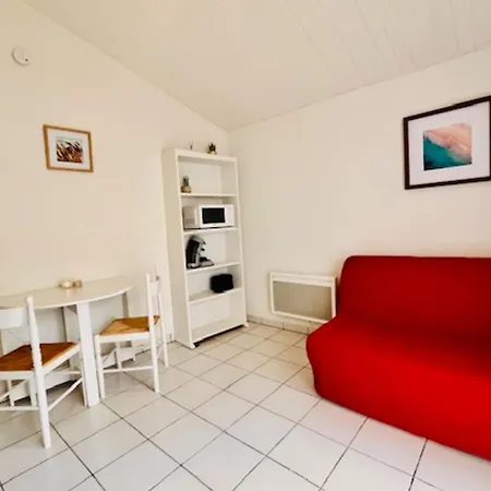 With Terrace Near The Old Port * La Rochelle (Charente-Maritime)