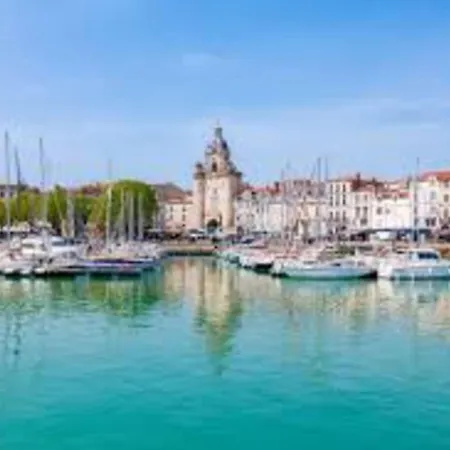 With Terrace Near The Old Port * La Rochelle (Charente-Maritime)